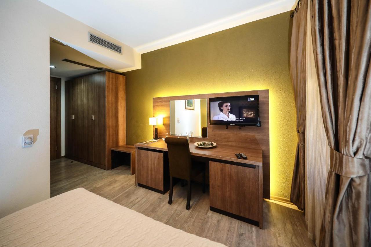 Hotel Carshia E Jupave Gjakova Exteriér fotografie